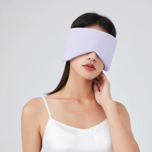 Adjustable Silk Sleep Mask for Total Blackout and Noise Reduction / One Size